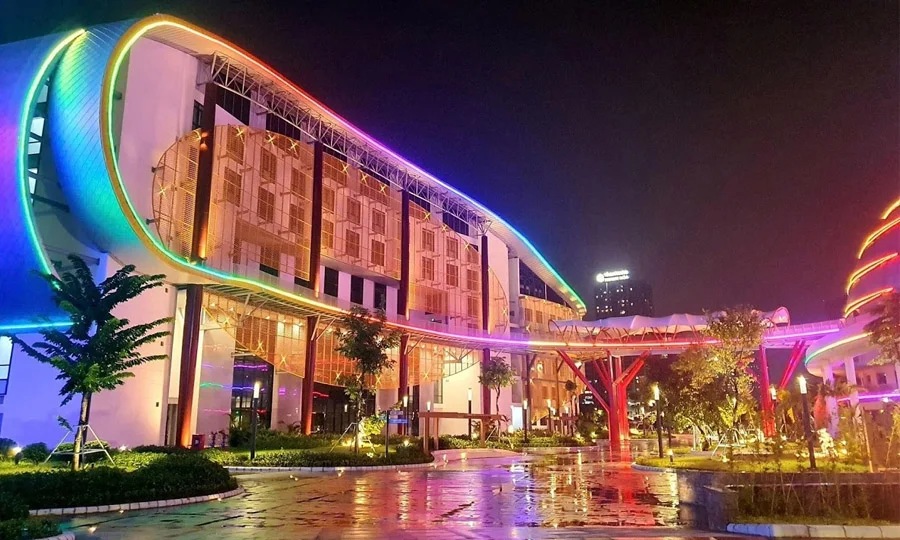 Bộ điều khiển hệ thống ánh sáng khu vui chơi