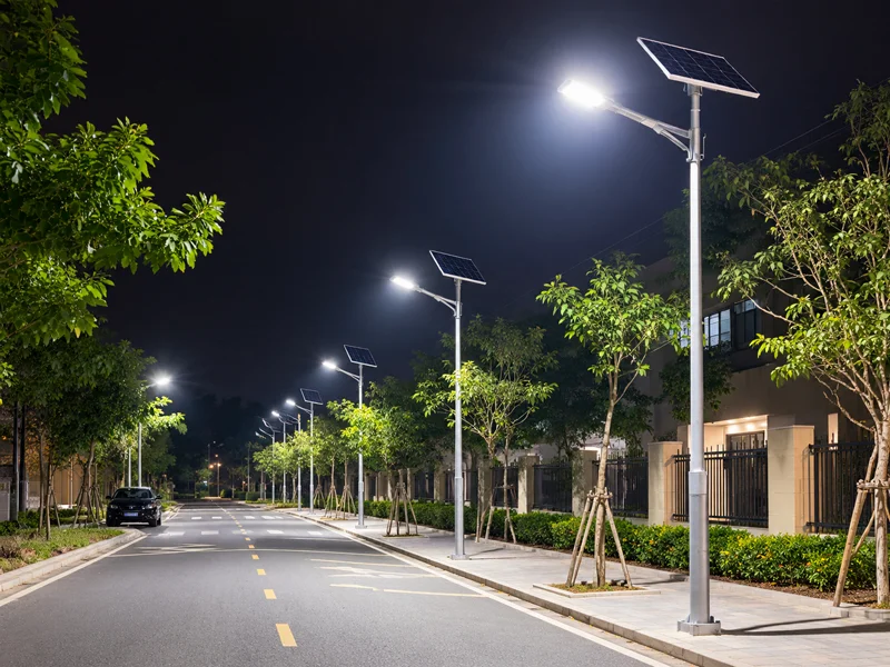 Cột đèn năng lượng mặt trời chiếu sáng khu dân cư