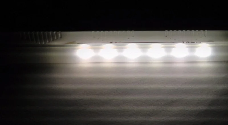 Đèn LED dây bị chập chờn do nguồn điện hoặc mối nối