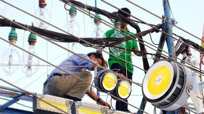 Đèn pha rọi đánh cá chip COB cao cấp