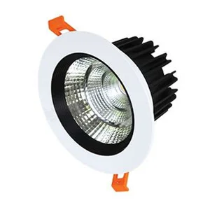 dmdd-den-am-tran-spotlight