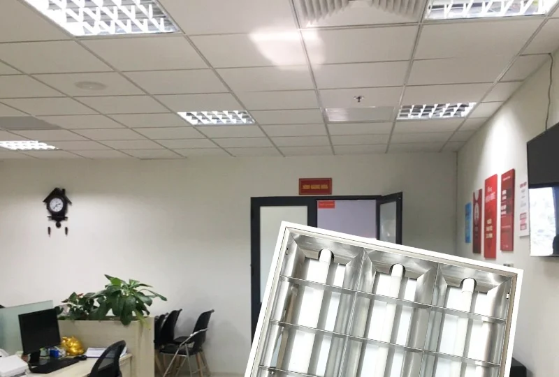 Máng đèn âm trần sử dụng chiếu sáng văn phòng làm việc