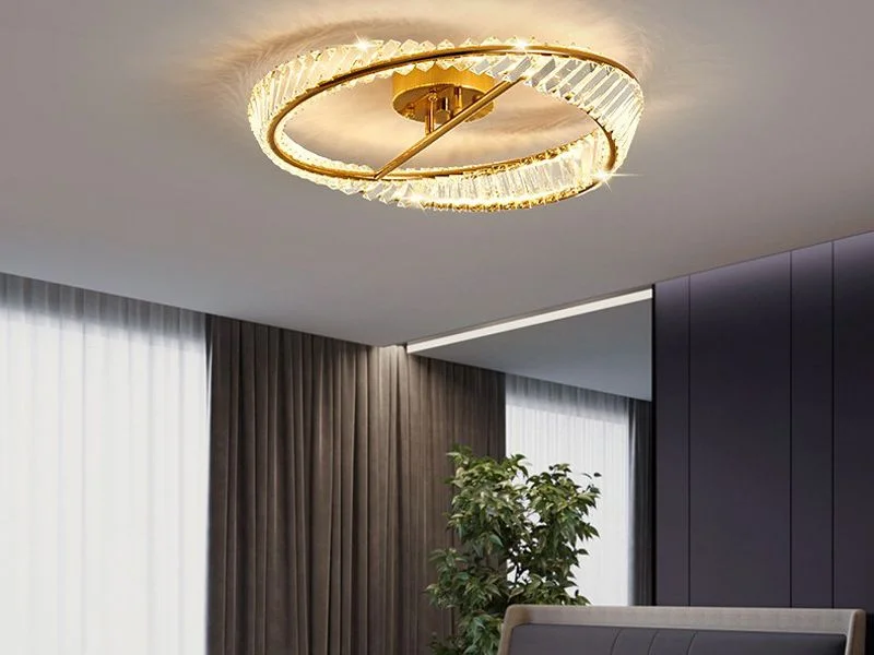 Mẫu đèn ốp trần trang trí pha lê trong phòng ngủ