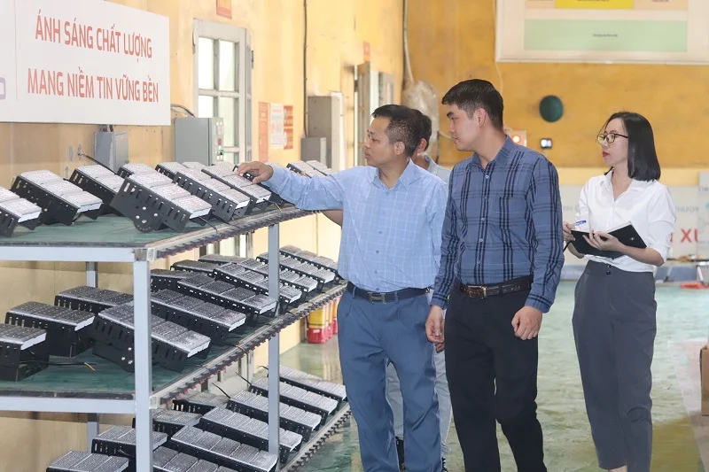 Kiểm tra chất lượng sản phẩm sau khi hoàn thiện